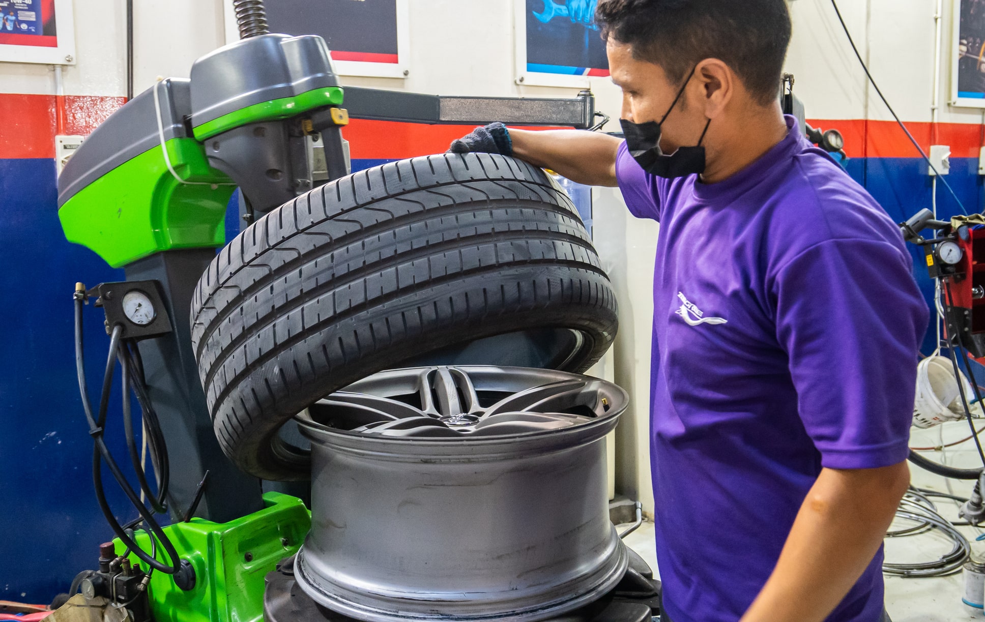 Making Informed Choices: What to Consider When Buying Tyres Online